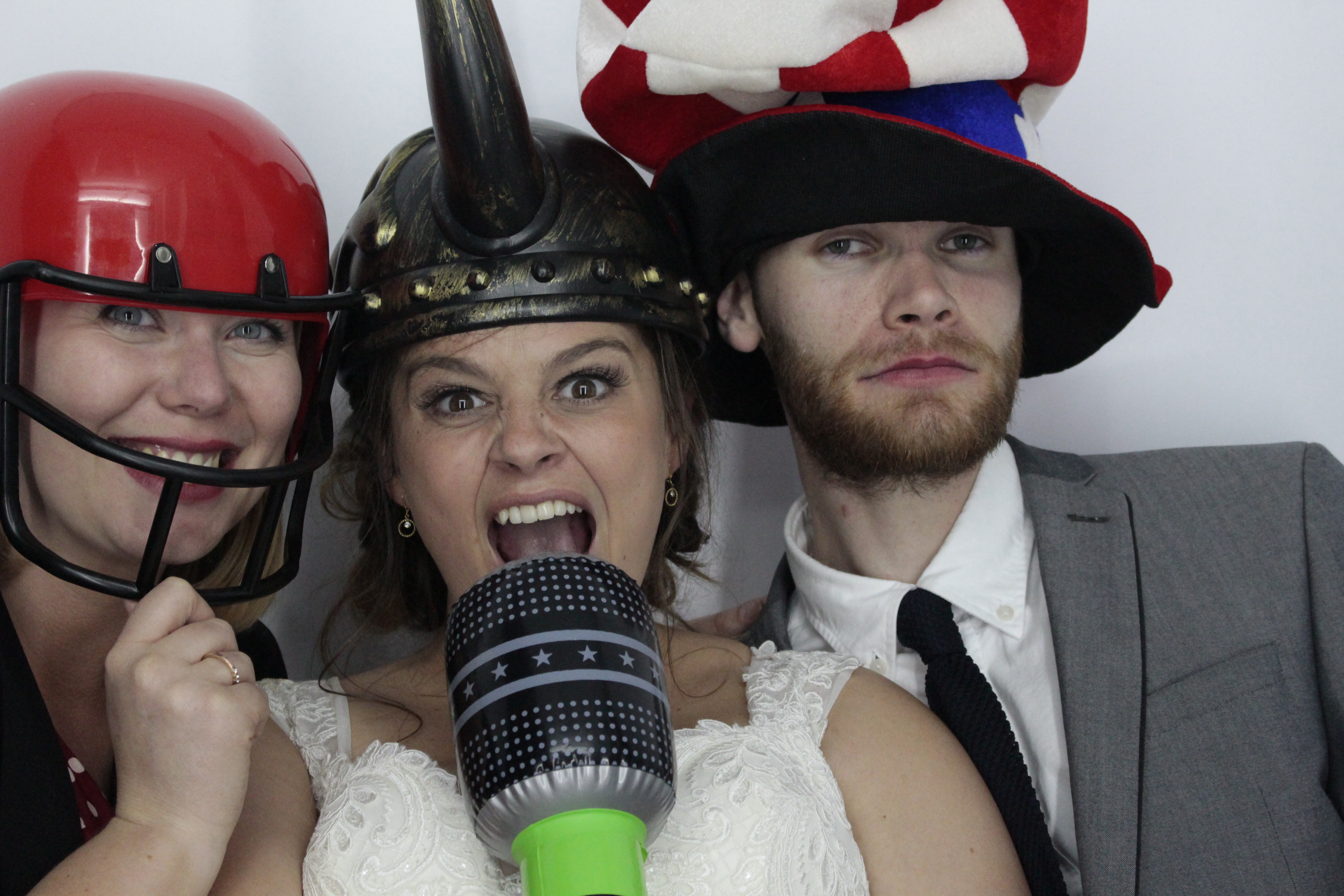 Jon and Sarah’s Wedding | View more photos from the event at gallery.myphotoboothexperience.co.uk/u/MyPhotoBoothExperienceLtd/Jon-and-Sarah’s-Wedding
